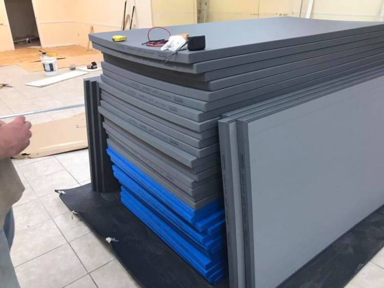 67574646_2368999543178703_238397318020202496_n